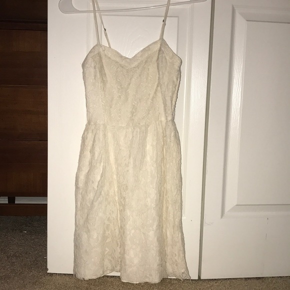 Dress - Picture 1 of 4